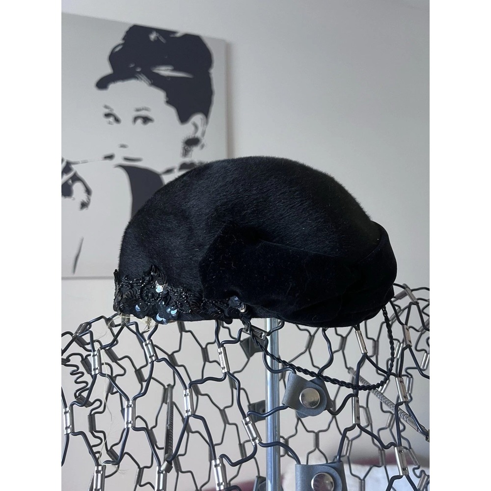 Vintage Black Faux Fur Pillbox Hat Sequin Bead Velvet Bow Mid Century‎ Evening